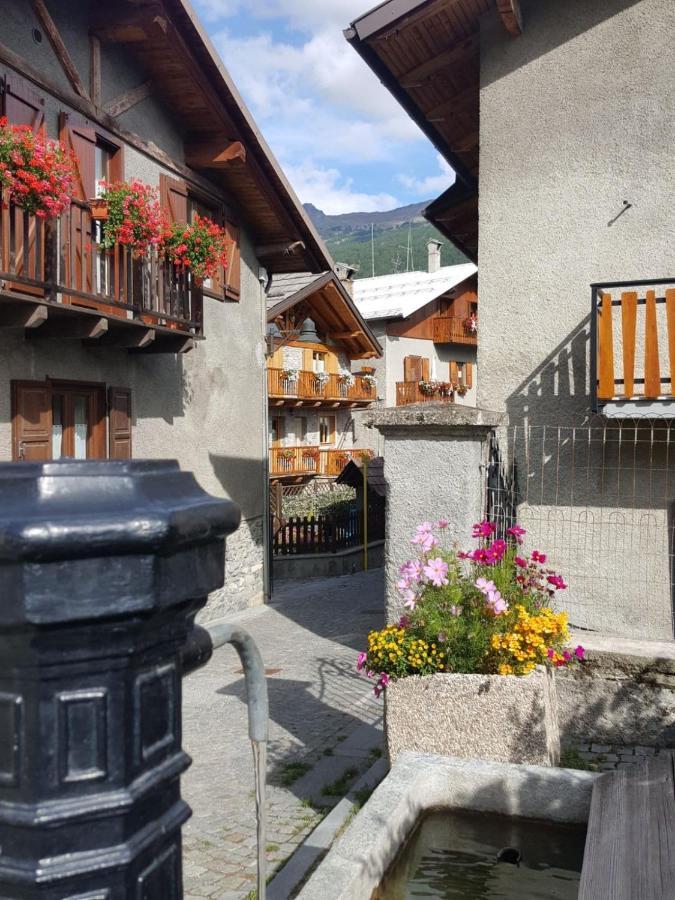 Deacons Lodge Bardonecchia Eksteriør billede