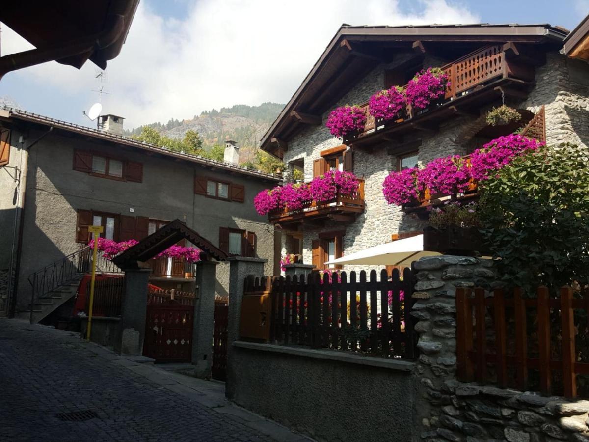 Deacons Lodge Bardonecchia Eksteriør billede