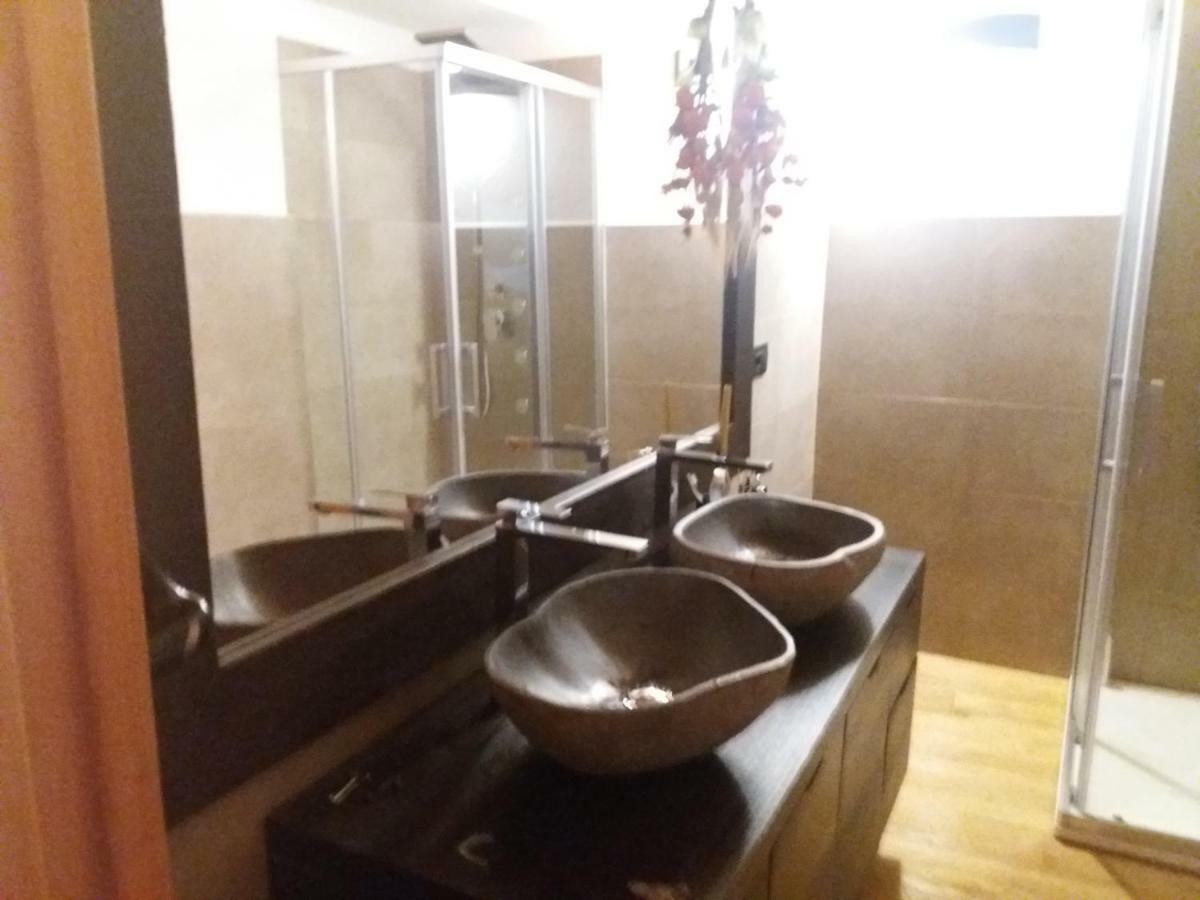 Deacons Lodge Bardonecchia Eksteriør billede